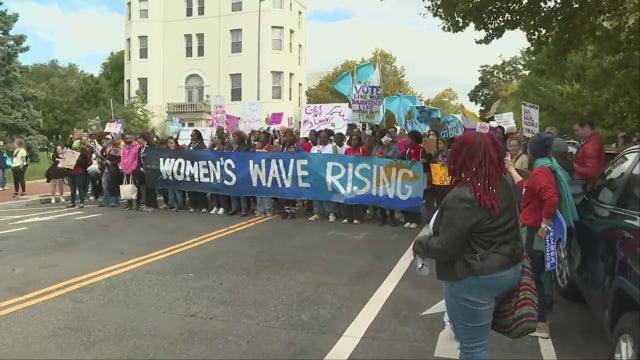Women's March rallies for reproductive rights in DC ahead of midterm elections