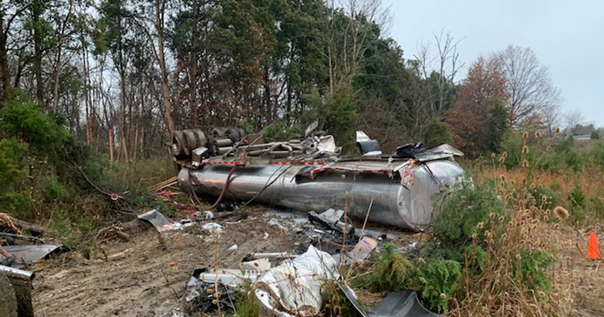 Tanker truck overturns spilling fuel, creating gridlock in Ashburn area ...