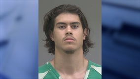 Florida Gators QB Jalen Kitna, arrested on child pornography charges