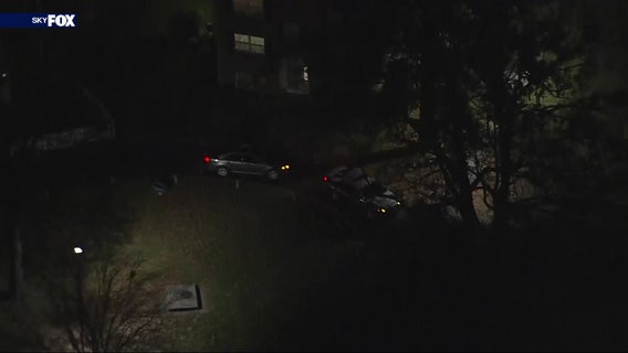 Some Fairfax County residents shelter in place as police search for suspect in stabbing