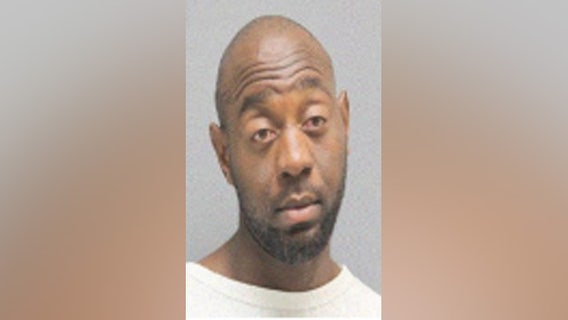 Man arrested after throwing knife at gas station worker in Woodbridge: police