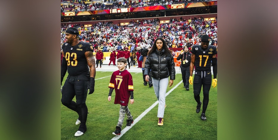 It Was Beautiful': Sean Taylor's Daughter Comments on Commanders Memorial  of Fallen Father - BVM Sports