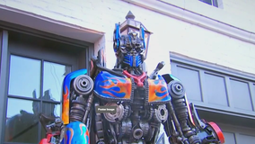 Georgetown resident fights to keep Transformer statues