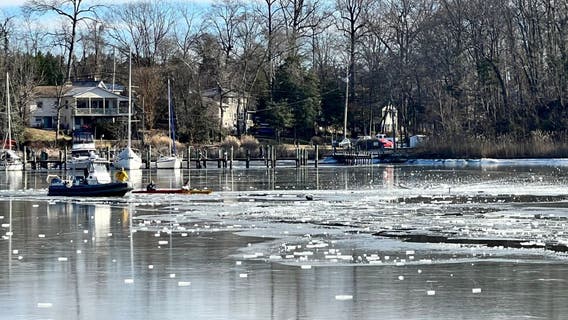 Plane crashes into icy creek in Anne Arundel County; kayakers assist in rescue
