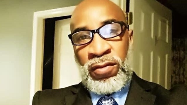 Man dead after possible carjacking at Largo gas station: police