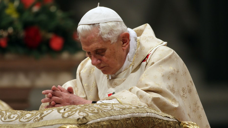 9e84135d-Pope Benedict XVI Celebrates Midnight Mass