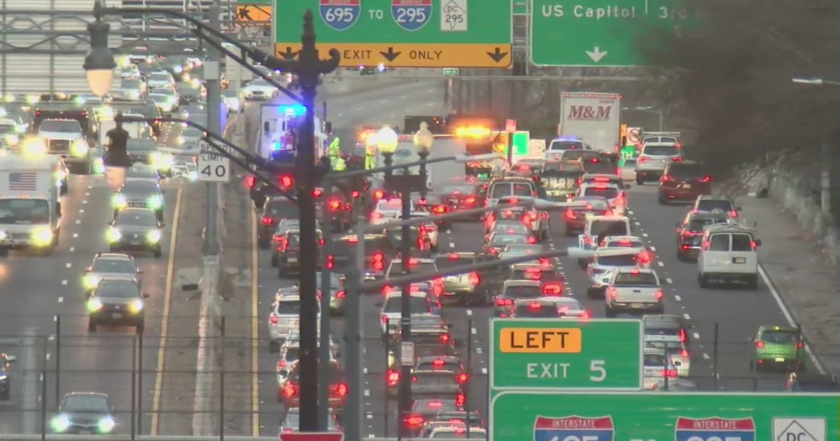 Tractor-trailer crash in DC delays Friday morning commute | FOX 5 DC