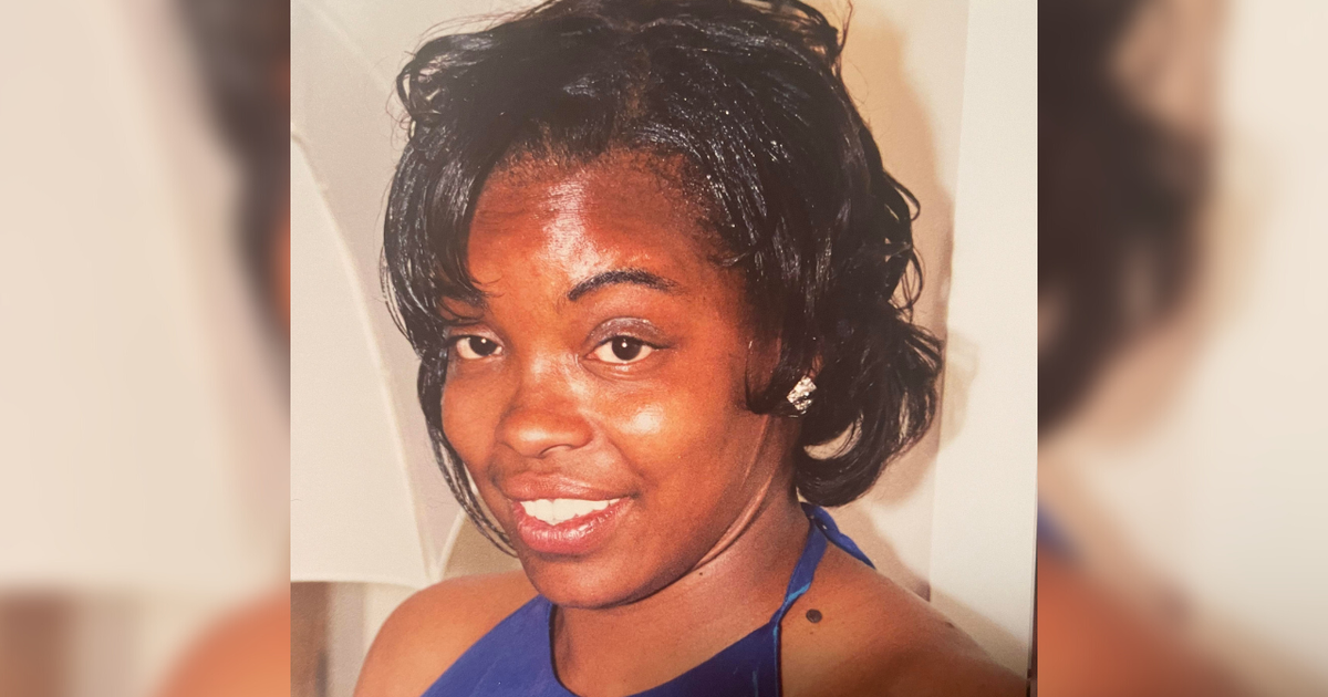 Family mourns mom killed by stray bullet in Southeast carry-out | FOX 5 DC