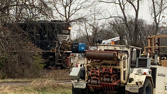3 hurt when freight train strikes truck in Prince William County: police