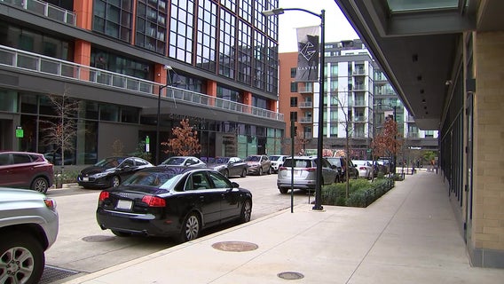 DC Police investigate 2 carjackings that happened hours apart
