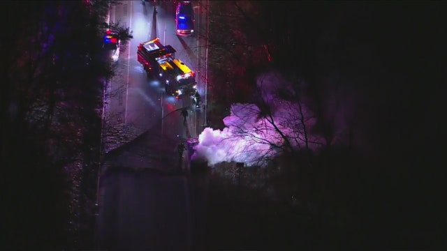 Smoke, flames from vehicle fire along Baltimore-Washington Parkway in Greenbelt