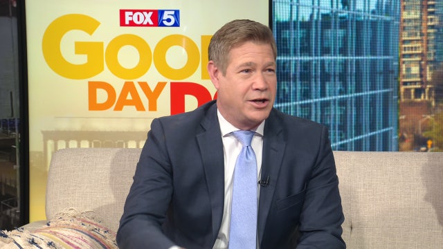 Steve Chenevey celebrates 20 years at FOX 5