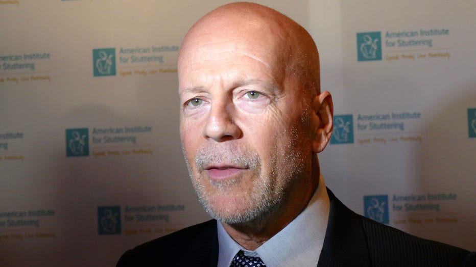 Bruce Willis receives 'stuttering prize' in New York