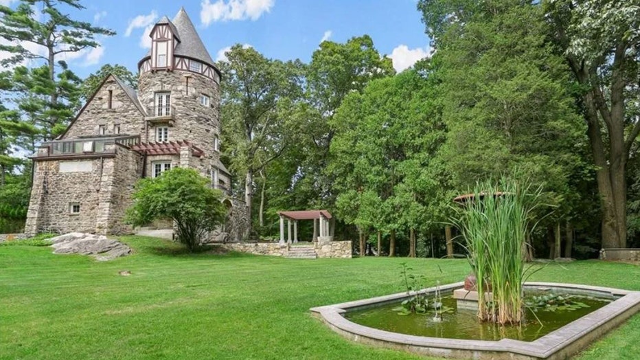 Storybook-castle-backyard-in-Connecticut.jpg