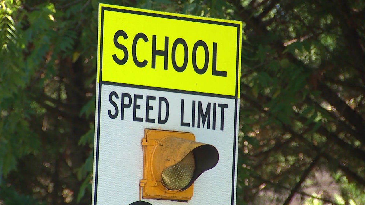 Now Issuing Speed cameras now issuing $100 fines in Arlington school zones | FOX 5 DC