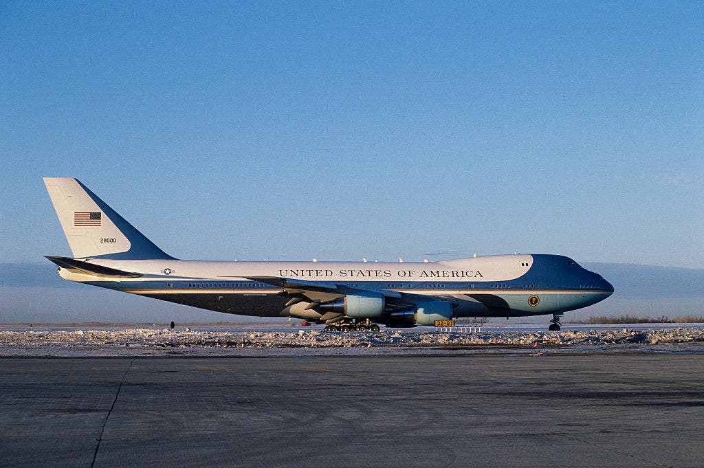 Air Force One returns to Joint Base Andrews after 'minor electrical issue,' White House says