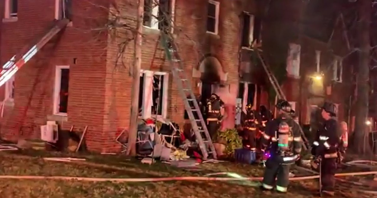 7 displaced after fire destroys DC apartment building | FOX 5 DC