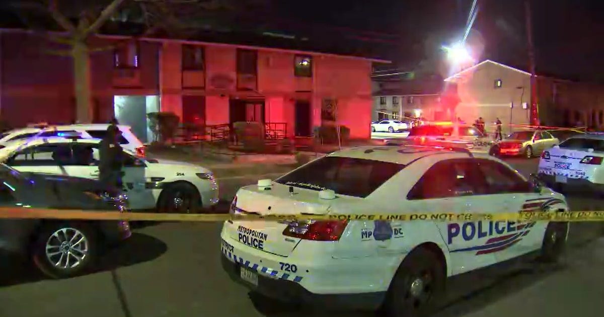 Teen dies in hospital after triple shooting in Southeast | FOX 5 DC