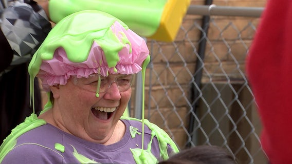 Montgomery County preschoolers slime principal as reward for reading challenge