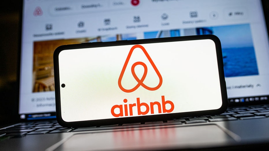 AirBNB-logo.jpg