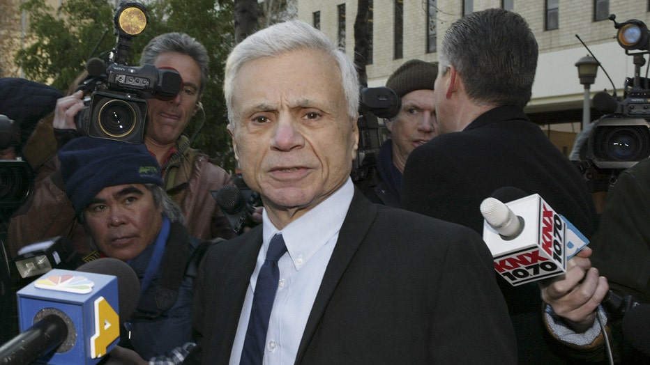 robert-blake.jpg