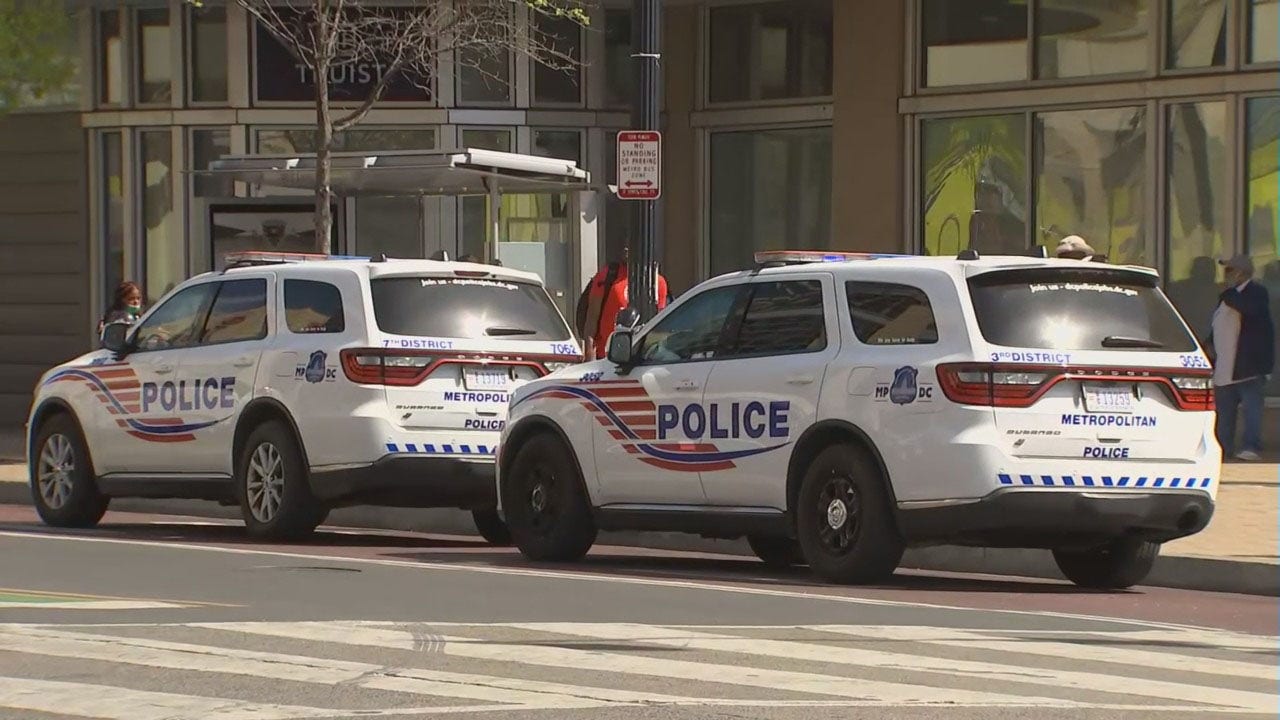Man killed in double shooting by Columbia Heights Metro Station | FOX 5 DC