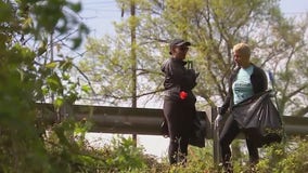 Volunteers clean up the Anacostia Watershed on Earth Day