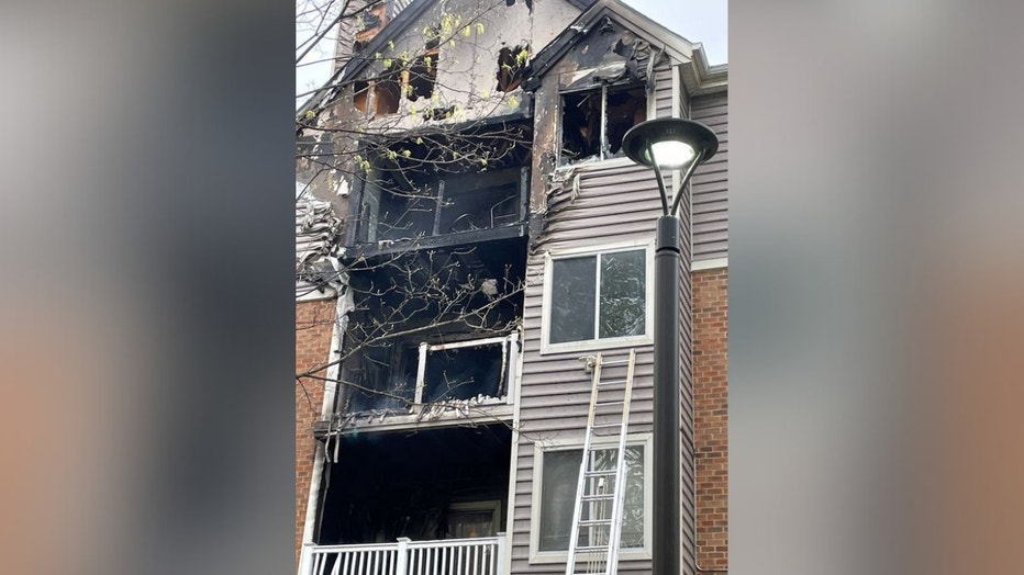 5 Adults 2 Children Displaced After Woodbridge Townhouse Fire FOX 5 DC   Woodbridge Fire 