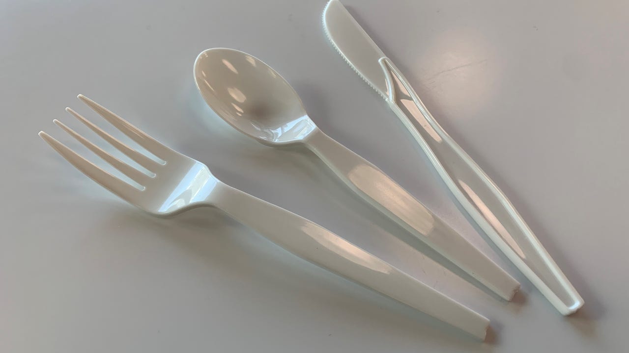 New law reduce use of single-use utensils, condiments, straws