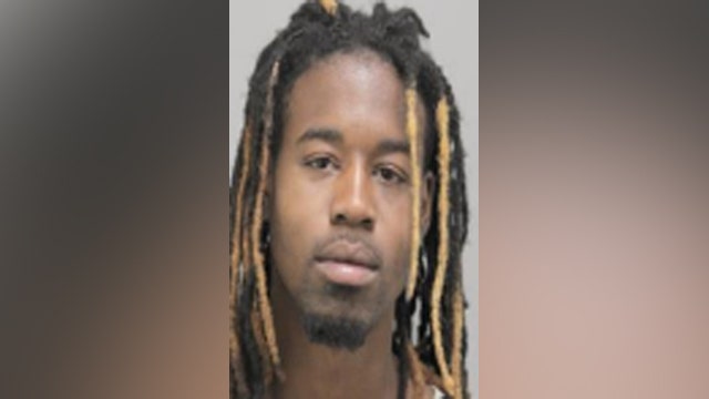 Man wanted for attacking 85-year-old at Woodbridge gas station: police