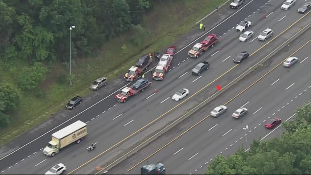 Multi-vehicle crash causes delays in Chantilly