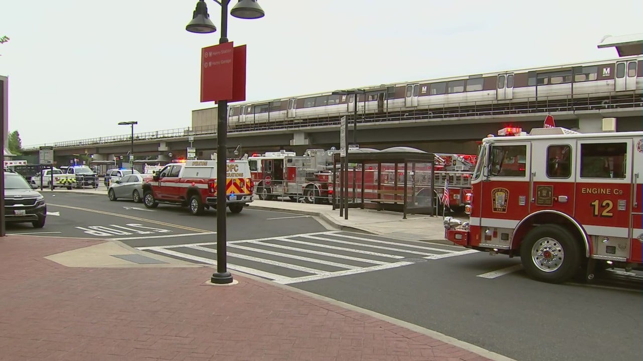 Person struck, killed by train near Rhode Island Avenue Metro Station