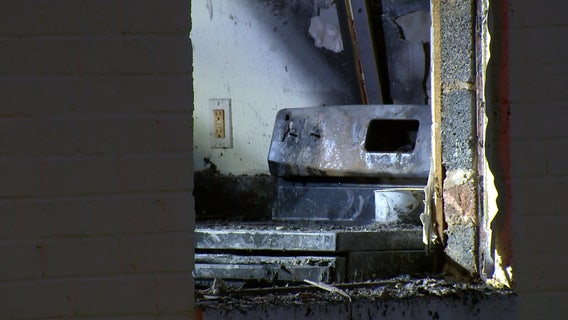 1 dead after accidental kitchen fire in DC apartment building