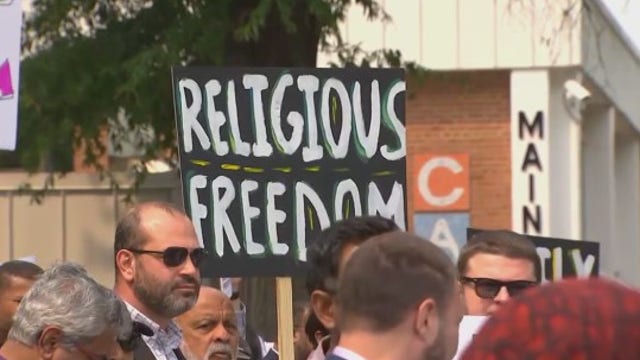 Parents clash over LGBTQ+ books at MCPS board meeting