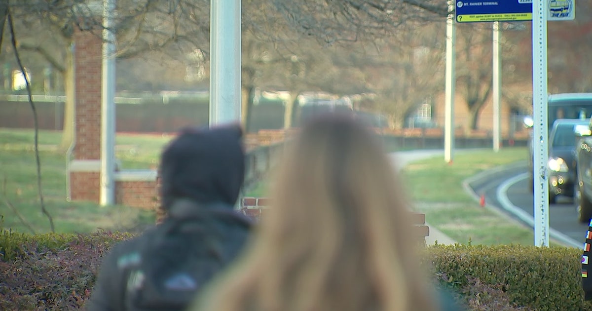 University of Maryland student punched, robbed as she walked on College ...