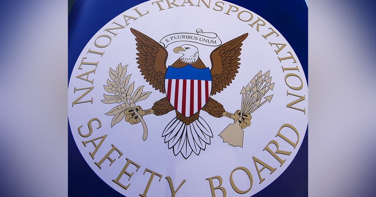 Nearly 1 year after DCA plane crash, NTSB gives behind the scenes look ...