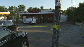 Man shot, killed inside Oxon Hill convenience store