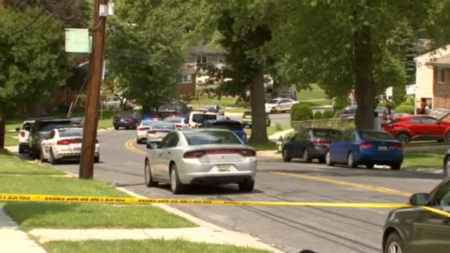 Suspect shot by police after stabbing 4 victims in Montgomery County