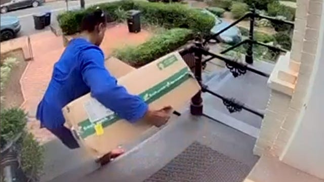WATCH: Brazen porch pirate poses as delivery person before swiping packages in Georgetown