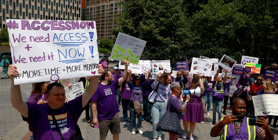Alzheimer’s drug Leqembi granted full FDA approval and that means Medicare will pay for it