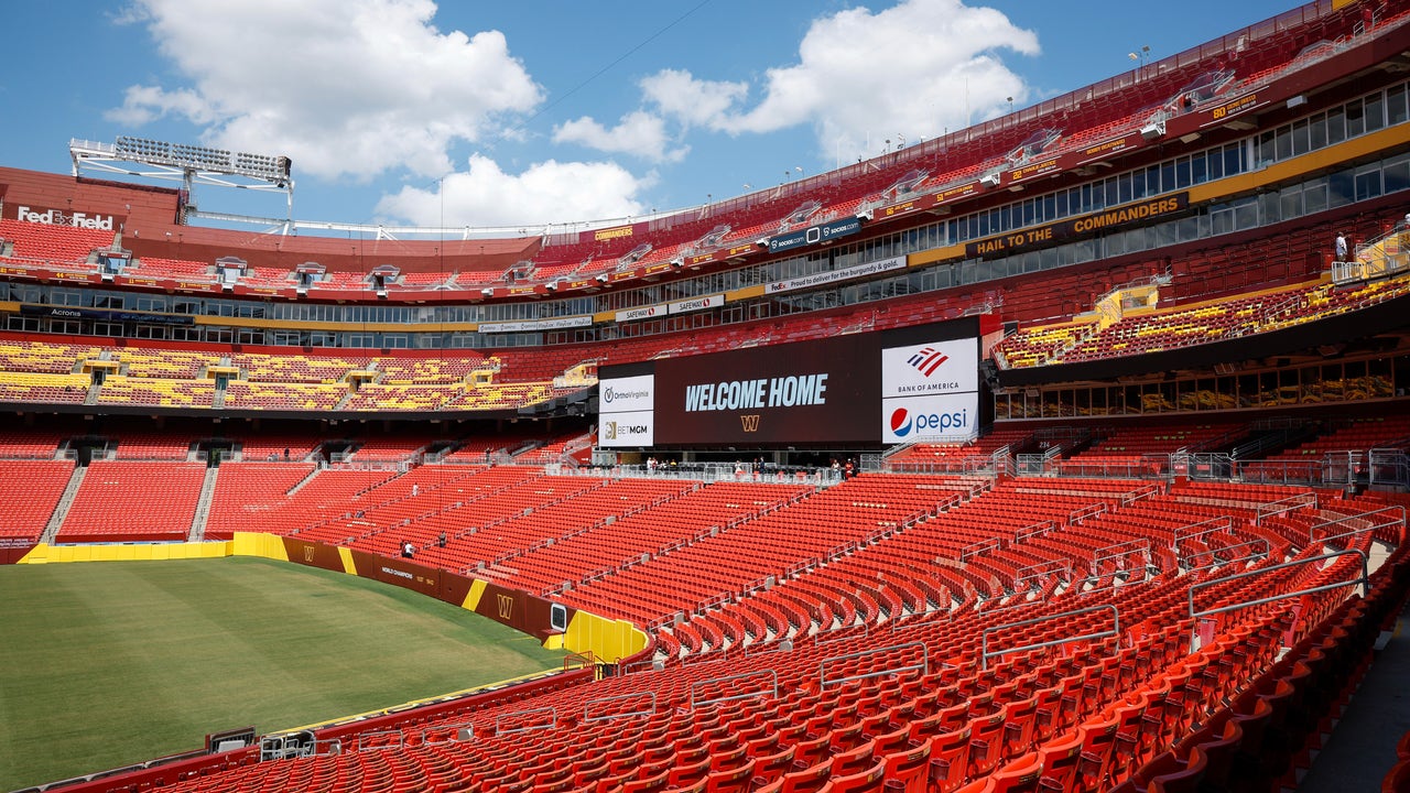 Commanders fans hit FedEx Field for first preseason home game against Ravens - Vimarsana News