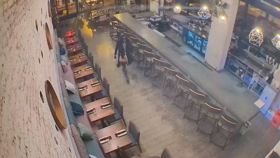 Burglars take tablets and liquor from wine bar on H Street: police