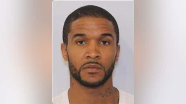 Wanted man in custody following shootout with US Marshals in Alexandria shopping center