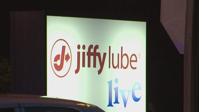 2 teens report being robbed during 50 Cent concert at Jiffy Lube arena