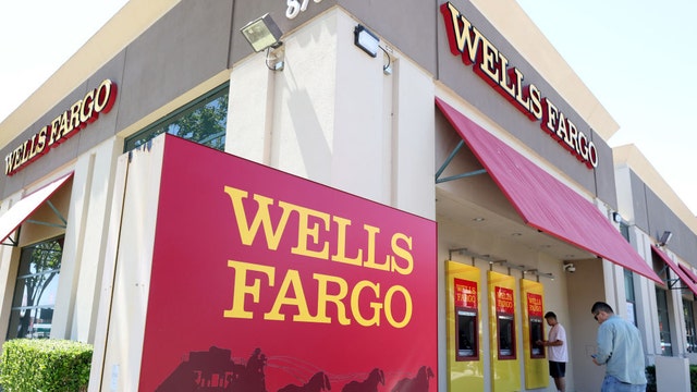 Wells Fargo, Bank of America to close for 24 hours