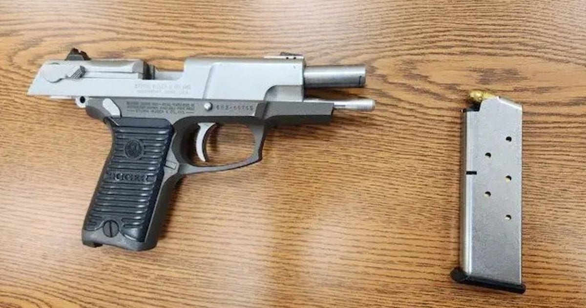 Loaded gun found in Oakland Mills High School student's backpack after ...