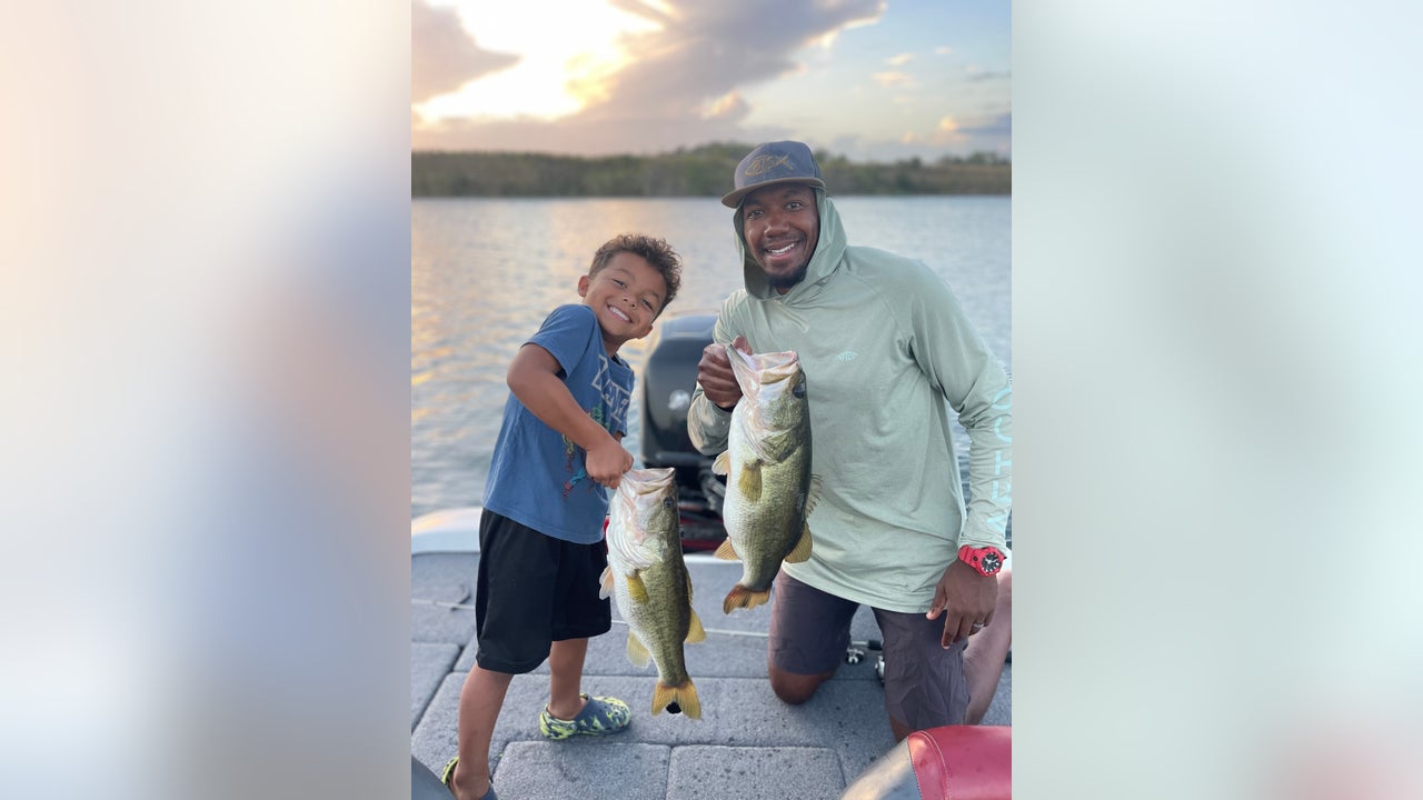 My 3 year old caught his first fish this weekend! : r/Fishing