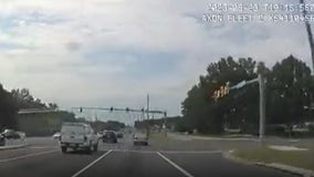 VIDEO: Off-duty officer stops drunk driver