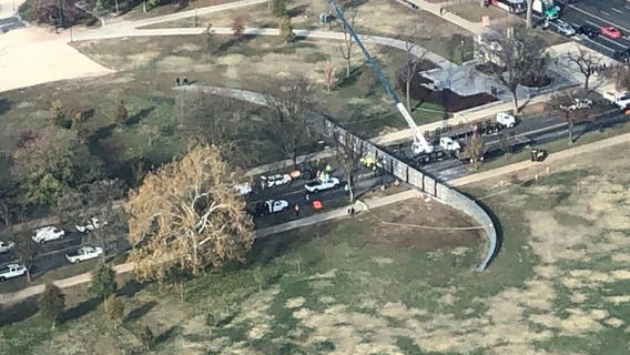 17th St closed near National Mall for levee test