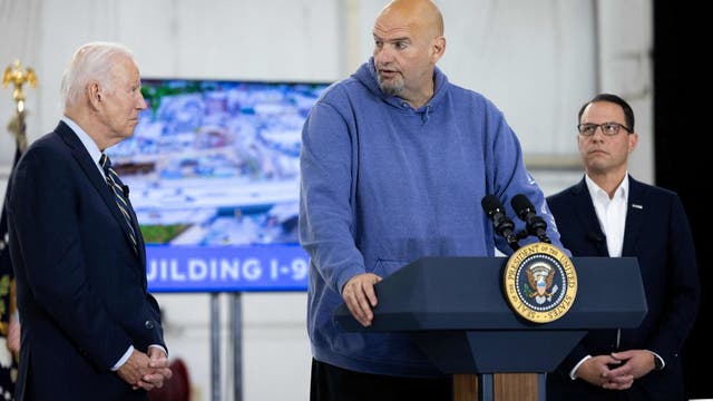 Future Democratic stars rally around Biden's reelection and their own 2028 bids